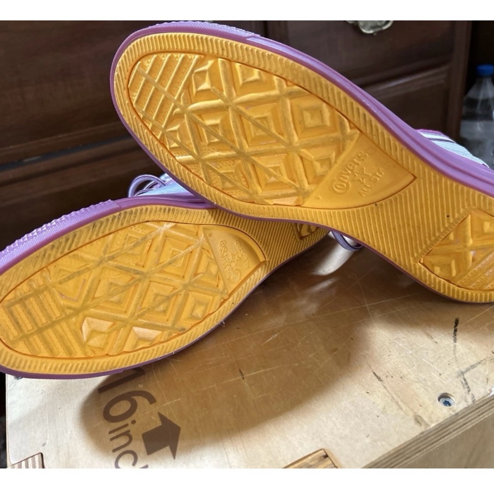 Converse Transparent Pink and Gold High-Tops - Picture 4 of 6